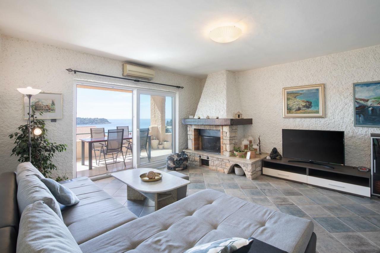Horizont View Apartment Пула Экстерьер фото